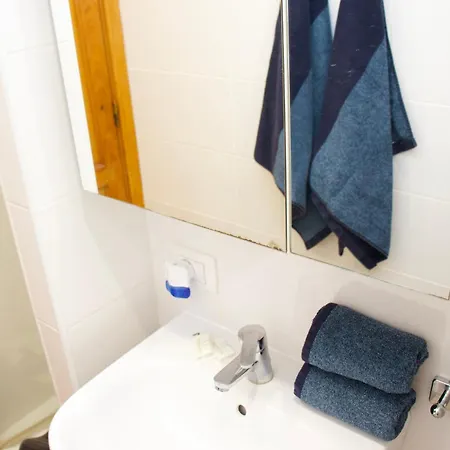 Harbor Ocean View 아파트 아칸티라도