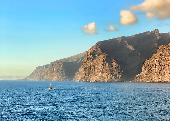 Harbor Ocean View Acantilado de los Gigantes
